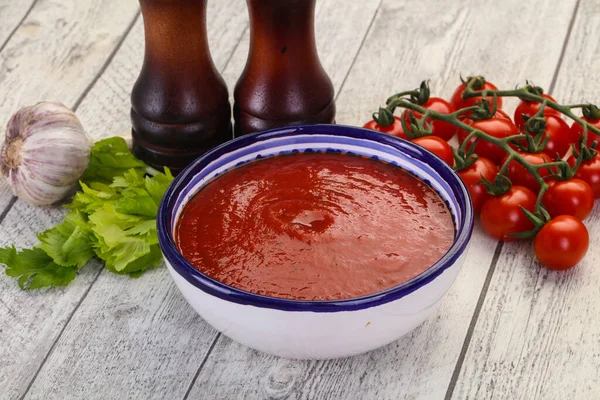 Sopa Tomate Mediterrânea Com Manjericão Especiarias — Fotografia de Stock