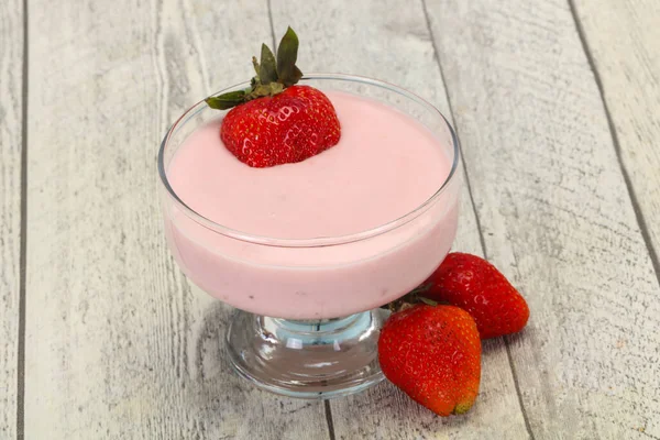 Milk Yoghurt Strawberry Bowl — Stock Photo, Image