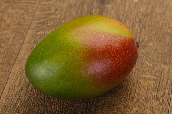 Zoete Smakelijke Mango Houten Achtergrond — Stockfoto