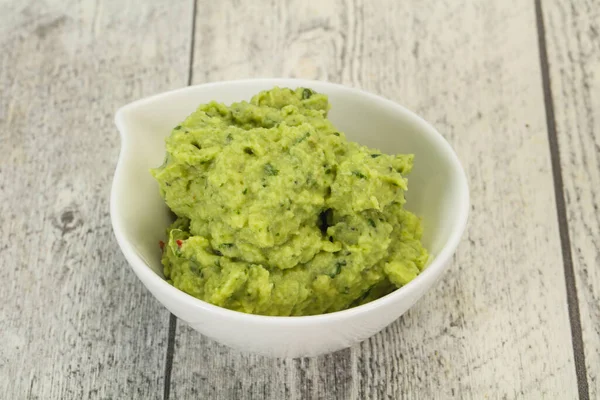 Fűszeres Avokádó Guacamole Szósz Chili Paprikával — Stock Fotó