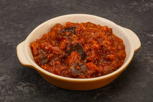 Smaczny Bakłażan Saute Pomidorami Ziołami — Zdjęcie stockowe