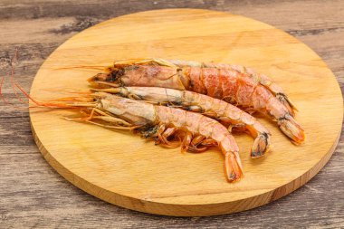 Lezzetli büyük Langoustine deniz ürünleri.