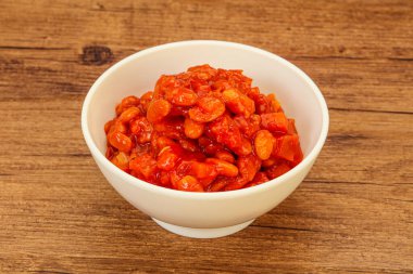 Domates soslu ve biberli fırında böbrek.