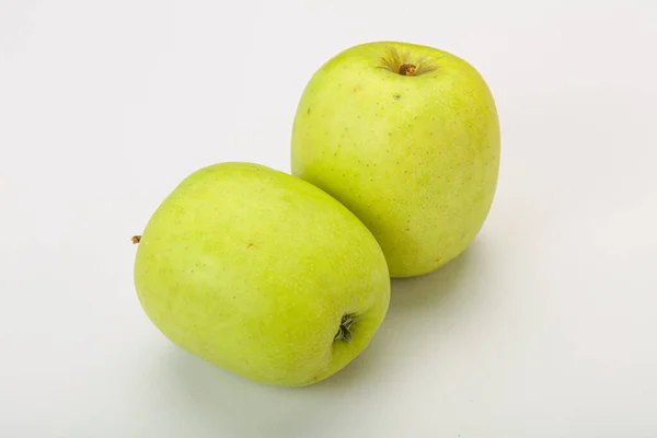Two Ripe Green Sweet Tasty Apples — Stock Photo, Image