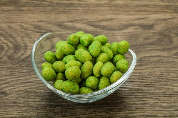 Kryddig Wasabi Jordnötter Mellanmål Skålen — Stockfoto