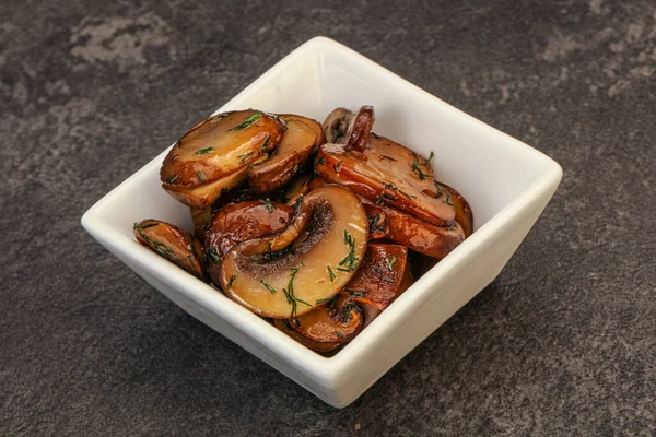 Champiñón Asado Con Hierbas Especias Bowl — Foto de Stock