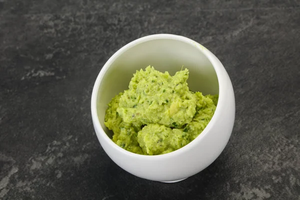 Saus Guacamole Alpukat Pedas Dengan Cabai — Stok Foto