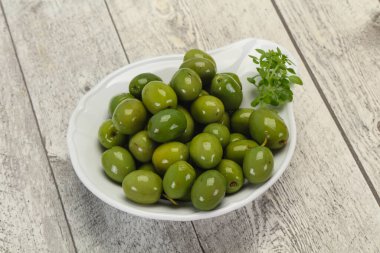 Salamura edilmiş yeşil Campo Kavanozda gerçek zeytin