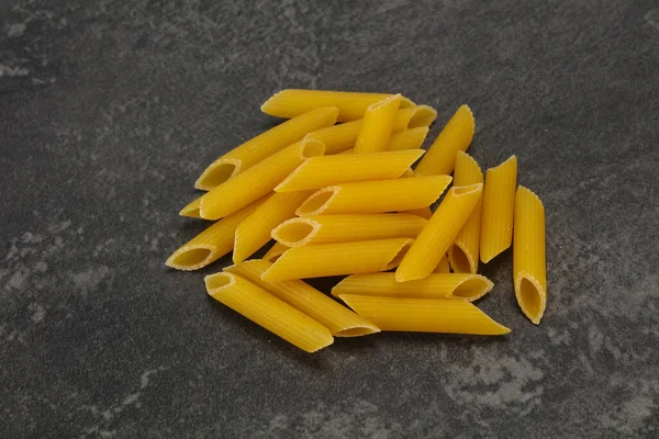 Massa Penne Crua Pronta Para Tigela — Fotografia de Stock