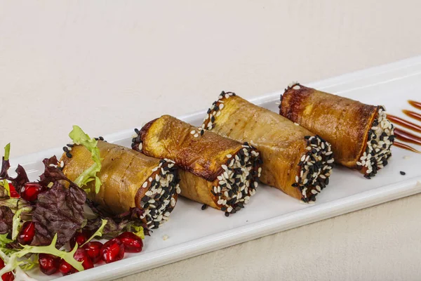 Kafkas mutfağı - Krem peynirli patlıcan rulosu