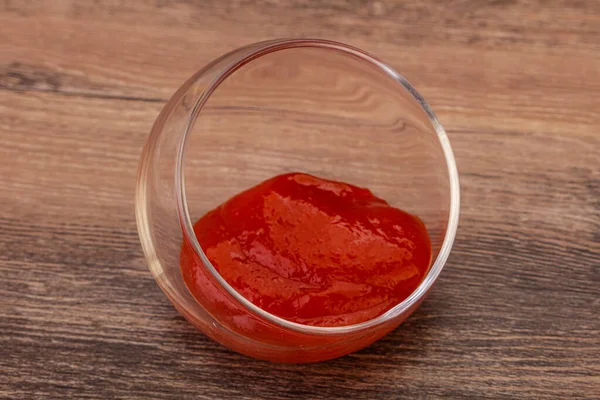 Sauce Mexicaine Chili Sriracha Chaude Dans Bol — Photo