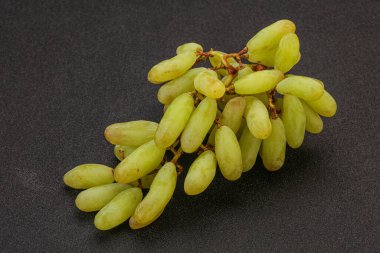 Taze tatlı yeşil üzüm yığını.