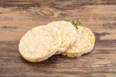 Vejetaryen için diyet çıtır ekmek yığını