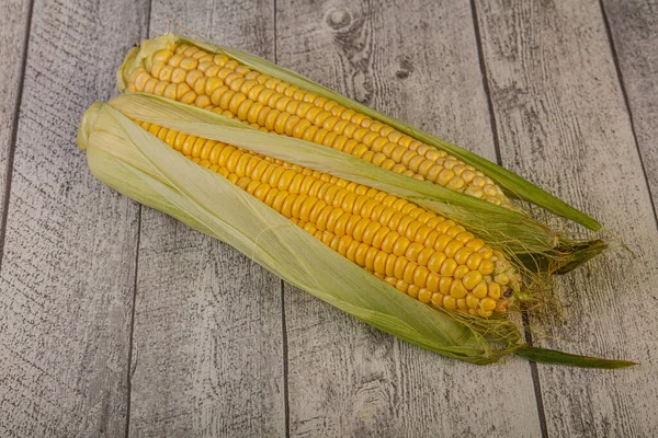 Vegan Cuisine Ripe Sweet Young Corn — Stock Photo, Image