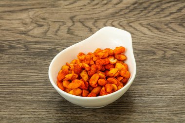 Baharatlı çerez kasede.