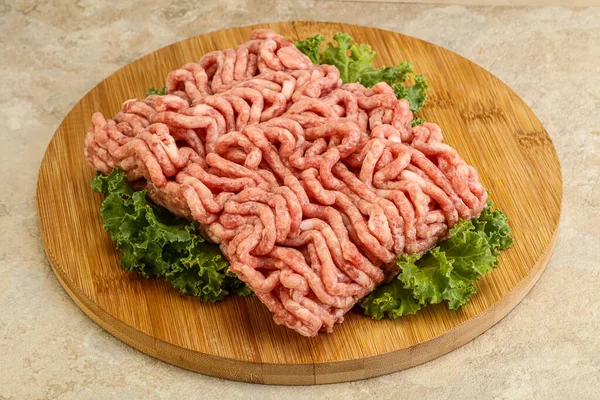 Carne Picada Cerdo Cruda Bordo Para Cocinar —  Fotos de Stock