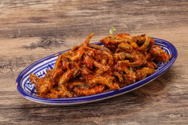 Domates soslu konserve ançüez.