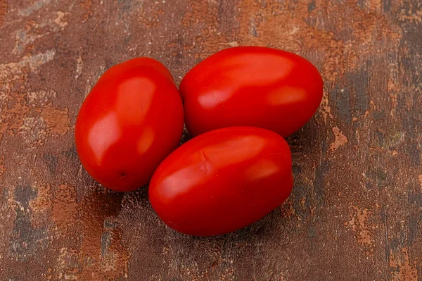 Weinig Rode Heldere Smakelijke Tomatenhoop — Stockfoto