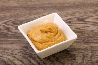 Fıstık ezmeli atıştırmalık