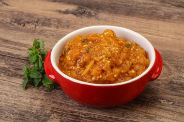 Kafkas mutfağı - Mangal salatası ve ızgara sebze