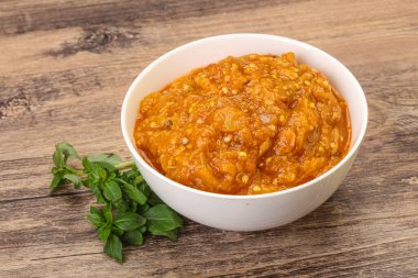 Kafkas mutfağı - Mangal salatası ve ızgara sebze