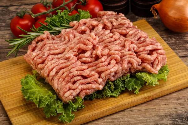 Roh Gehacktes Schweinefleisch Über Bord Zum Kochen — Stockfoto