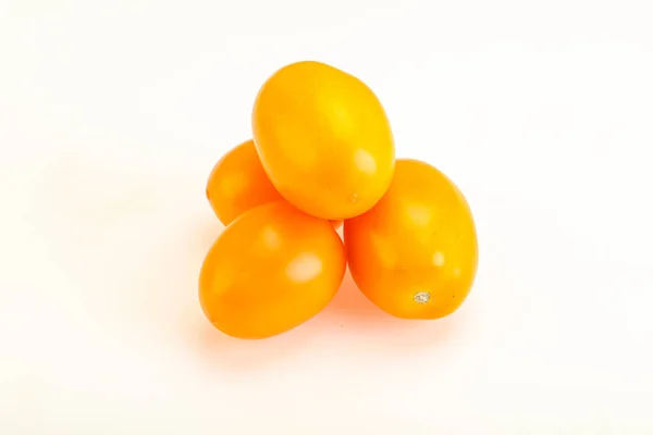 Haufen Reifer Frischer Gelber Tomaten — Stockfoto