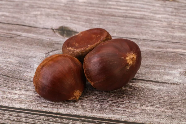 Organic Natural Sweet Raw Chestnut Heap — Stock Photo, Image