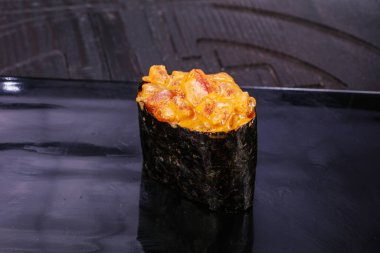 Japon mutfağı - Balıklı Baharatlı Gunkan