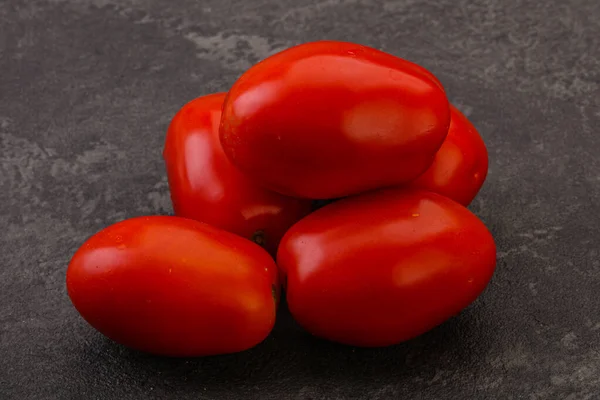 Peu Tas Tomates Rouges Savoureux Lumineux — Photo