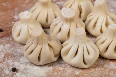 Gürcistan çiğ Khinkali eti