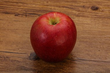 Bekar Kırmızı tatlı elma meyvesi