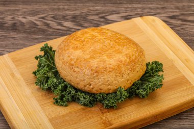 Tütsülenmiş Gürcistan geleneksel suluguni peyniri.