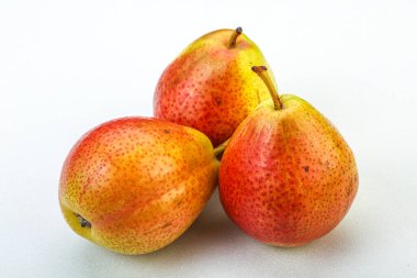 Tatlı olgun armut alabalığı meyvesi