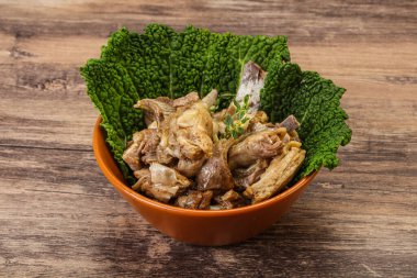 Kavanozda baharatlı kuzu eti