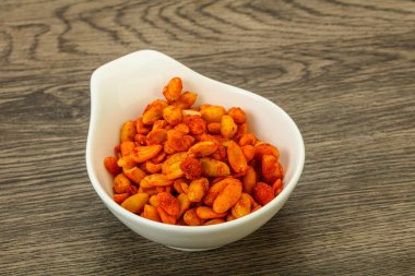 Baharatlı çerez kasede.