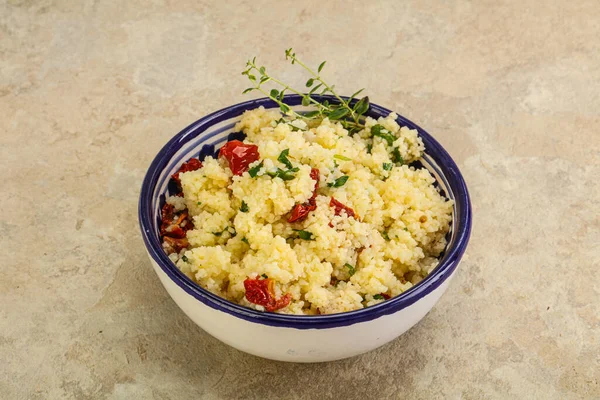 Uzina Vegetariana Cuscus Legume Patrunjel — Fotografie, imagine de stoc