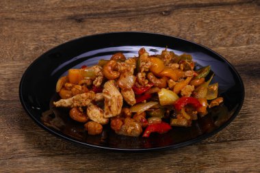 Asya mutfağı - Sebzeli kızarmış domuz eti