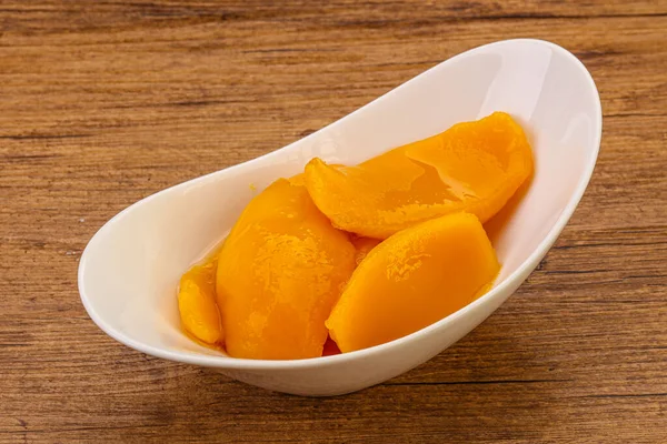 甜甜的芒果片在西罗普 — 图库照片