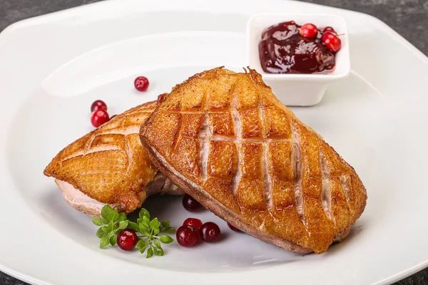 Roasted Duck Breast Berry Sauce — Stock Photo, Image