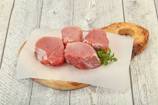 Raw Pork Medallion Served Rosemary Cooking — Stock Photo, Image