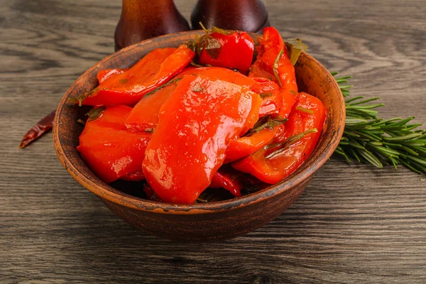 Marinierte Rote Paprika Mit Gewürzen — Stockfoto