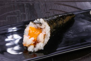 Japon mutfağı - Yılanbalıklı Temaki