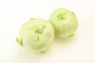 Vejetaryen mutfağı. Çiğ kohlrabi lahanası.