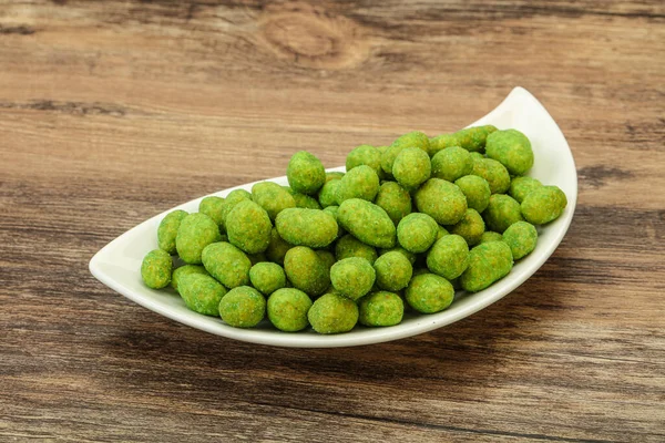 Kryddig Wasabi Jordnötter Mellanmål Skålen — Stockfoto