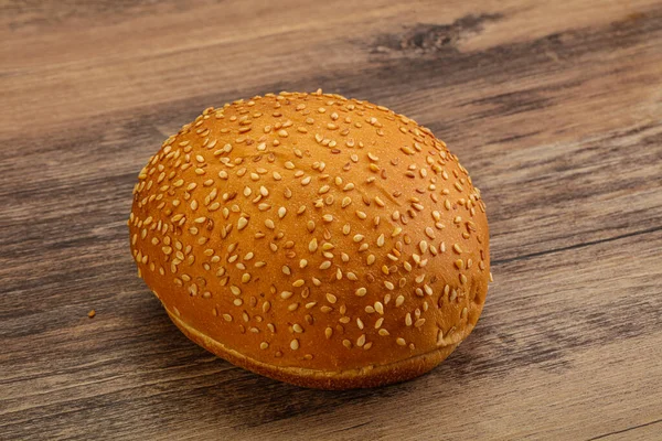 Fresh Burger Bun Sesame Seeds — Stock Photo, Image