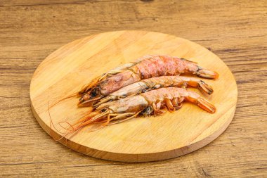Lezzetli büyük Langoustine deniz ürünleri.