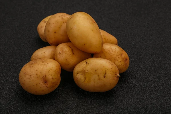 新鲜婴儿小土豆堆 — 图库照片