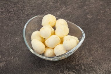 Doğal lezzetli bebek Kasede mozarella peyniri