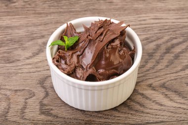 Çikolata nazelfındıklı.